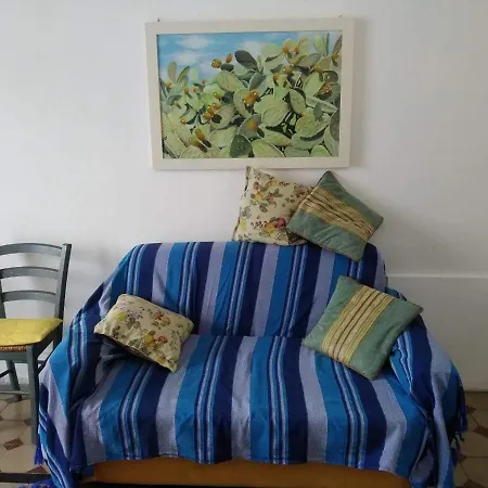 Apartment Nika La Blu *